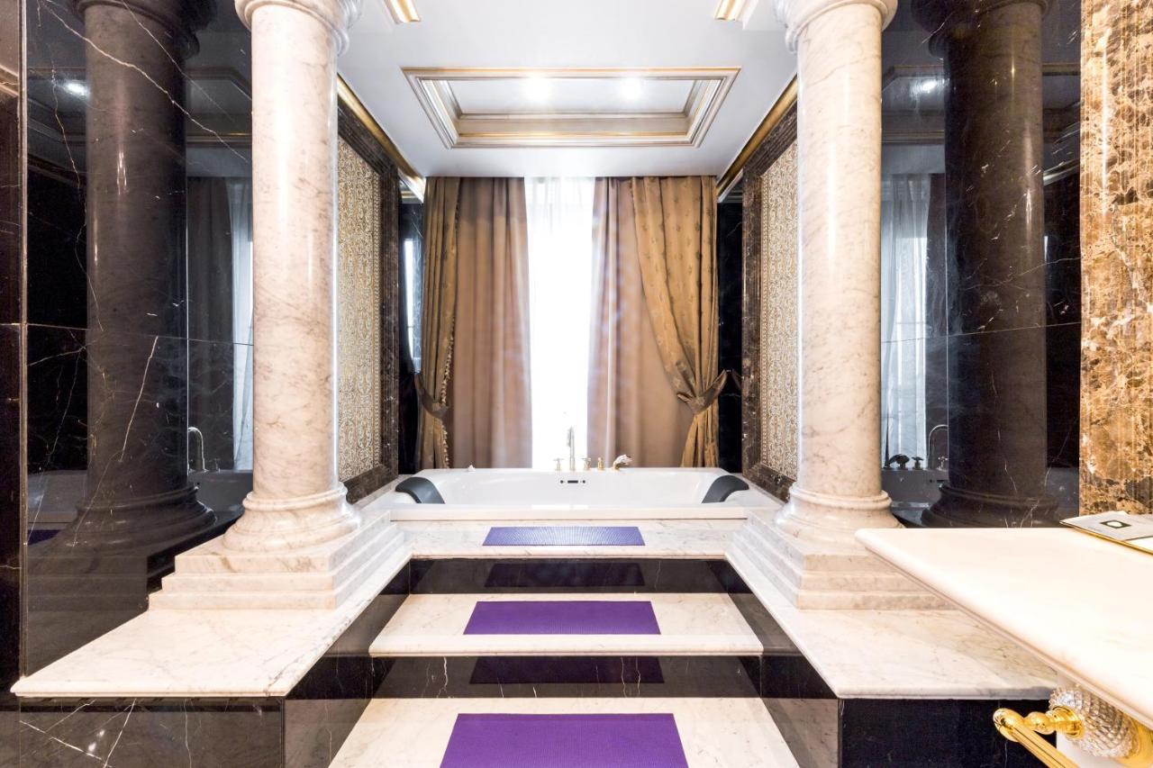 Hotel Rixos Khadisha Shymkent Exterior foto Bathroom