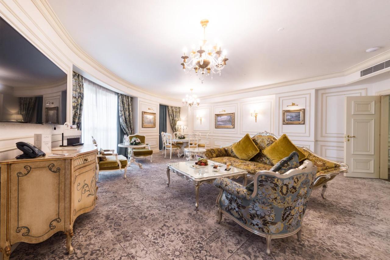 Hotel Rixos Khadisha Shymkent Exterior foto Suite at the Hotel de Crillon