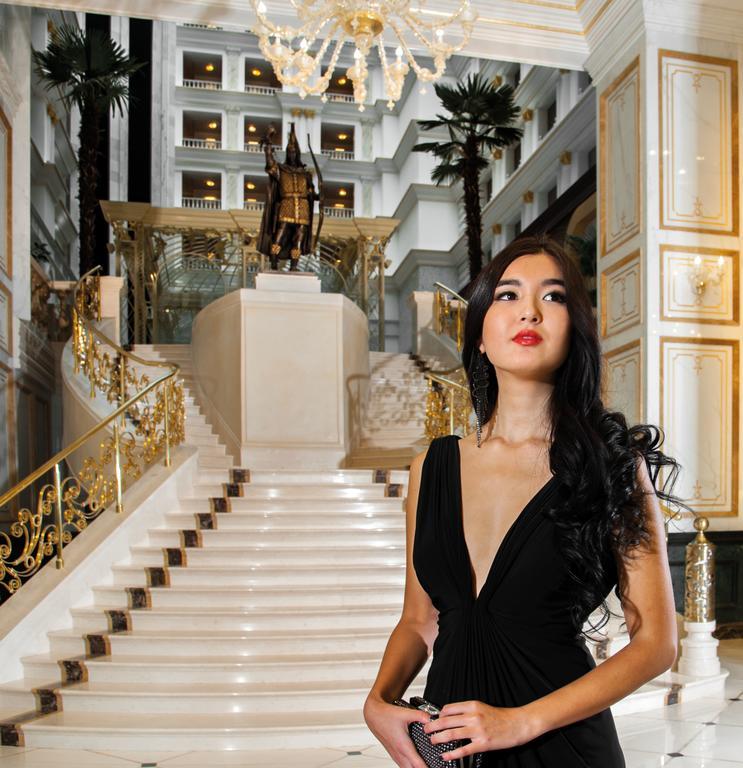 Hotel Rixos Khadisha Shymkent Exterior foto Lobby